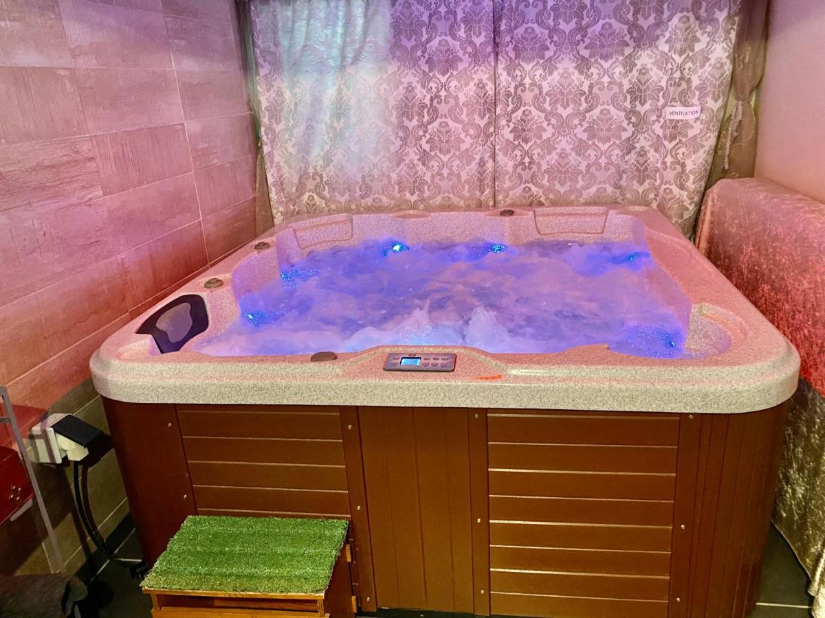 Suite Spa Acces Autonome Бокер Экстерьер фото