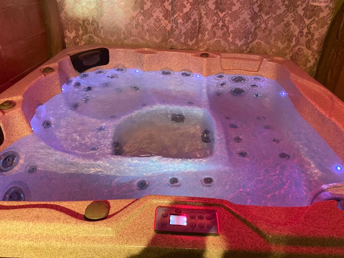 Suite Spa Acces Autonome Бокер Экстерьер фото